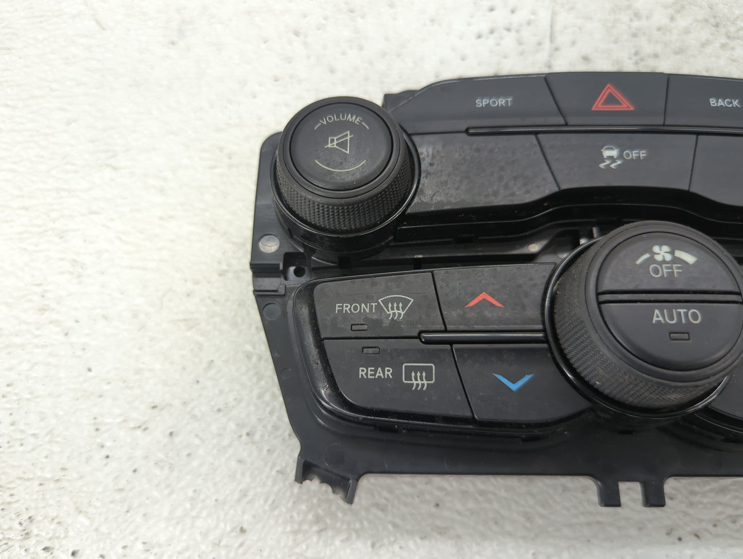 2015 Dodge Challenger Radio Control Panel - Oemusedautoparts1.com