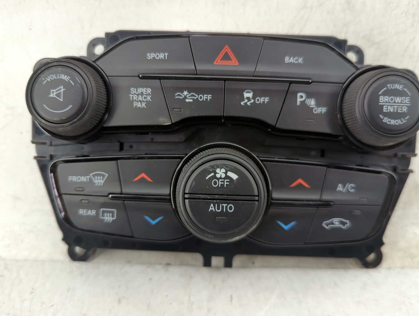 2015-2016 Dodge Challenger Climate Control Module Temperature AC/Heater Replacement P/N:5PG702XCAA 68188879AA Fits Fits 2015