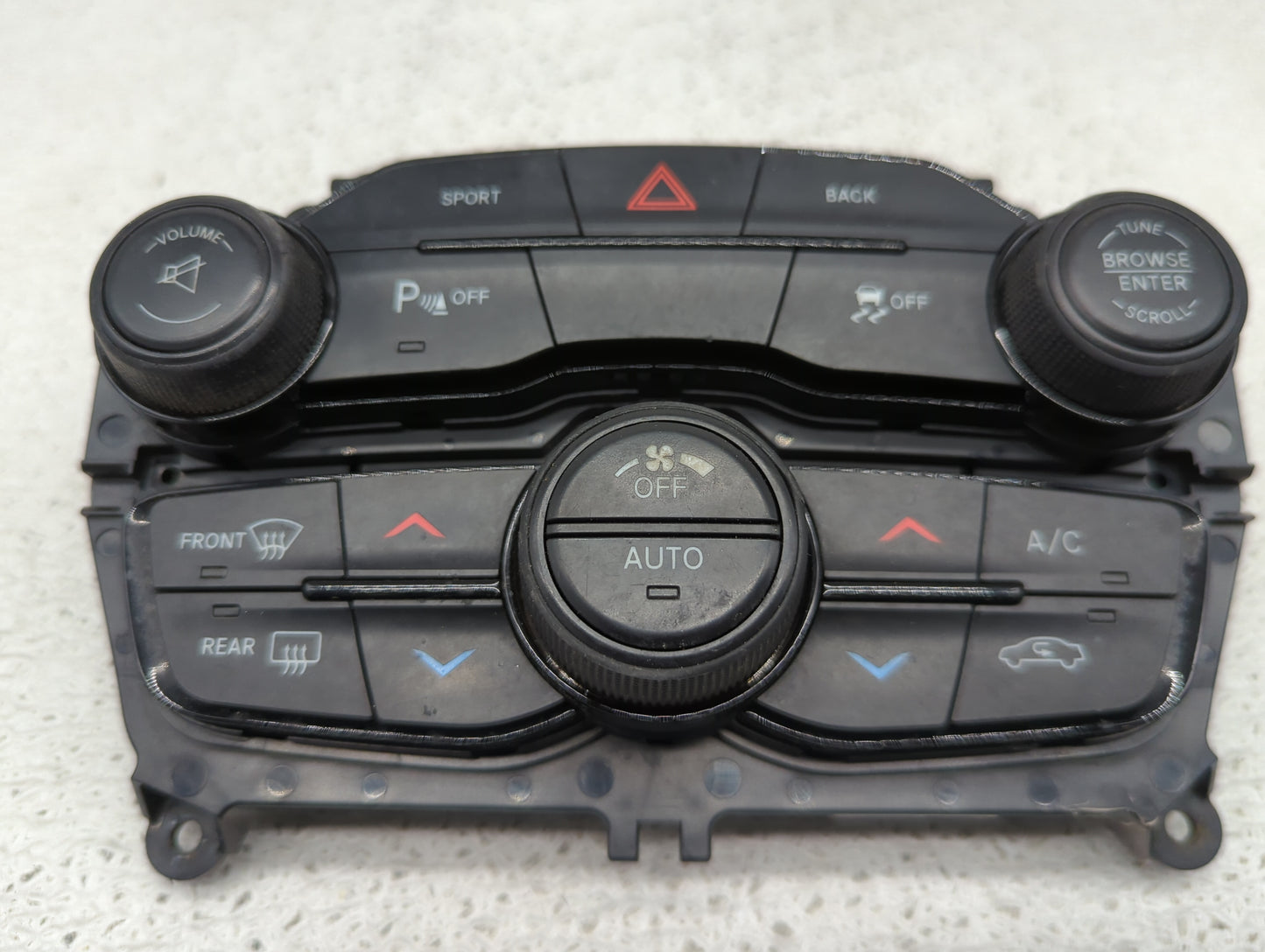 2016 Dodge Challenger Climate Control Module Temperature AC/Heater Replacement P/N:FH705965 3542230 Fits OEM Used Auto Parts