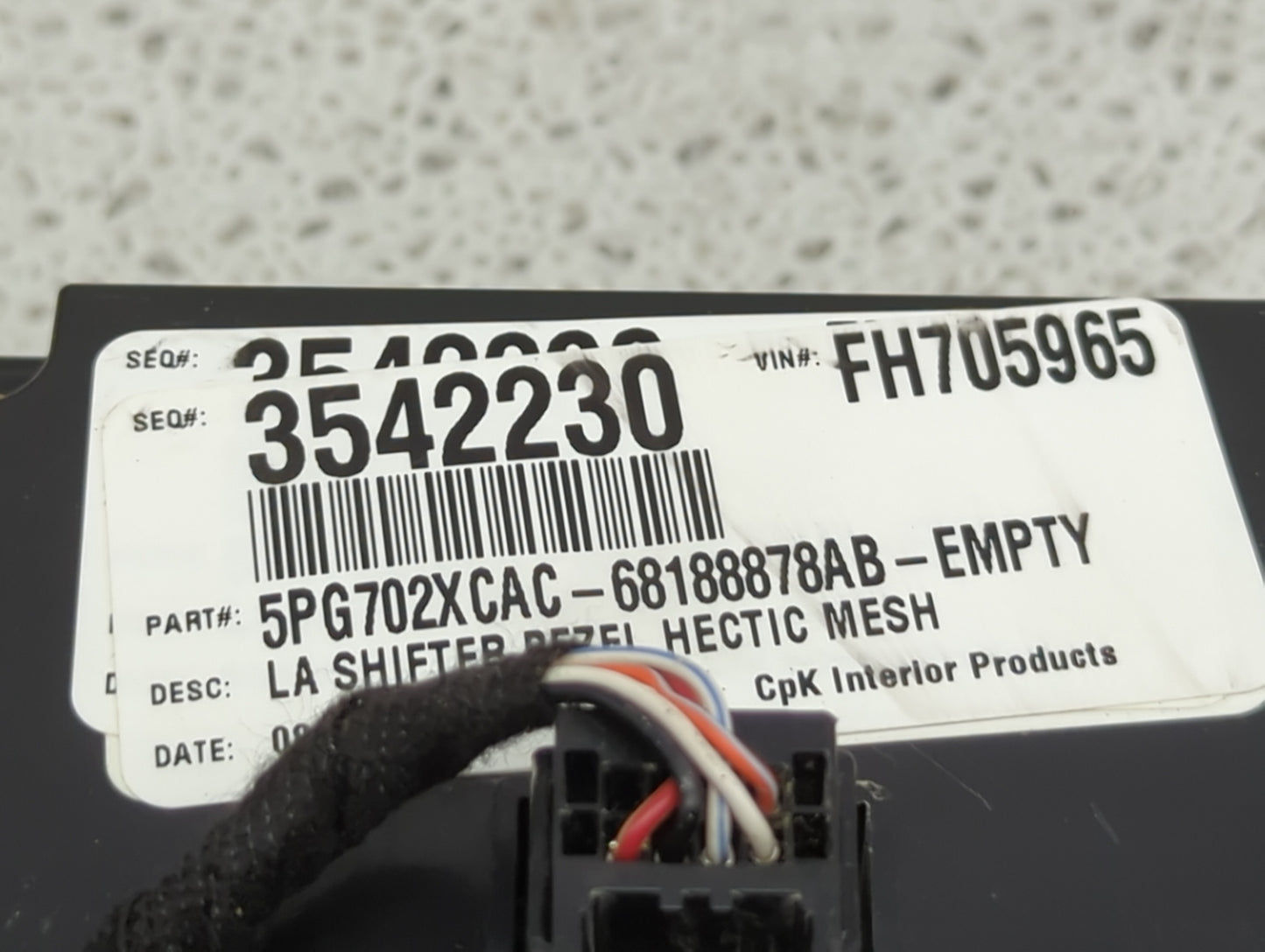2016 Dodge Challenger Climate Control Module Temperature AC/Heater Replacement P/N:FH705965 3542230 Fits OEM Used Auto Parts