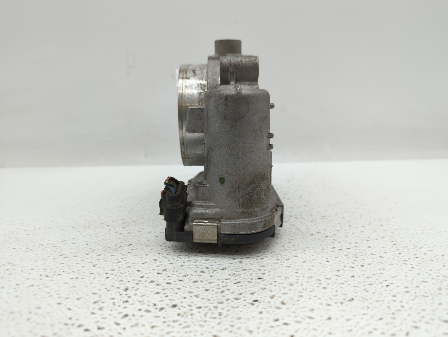 2011-2018 Dodge Challenger Throttle Body P/N:05184349AC 05184349AE Fits Fits 2011 2012 2013 2014 2015 2016 2017 2018 2019 OE
