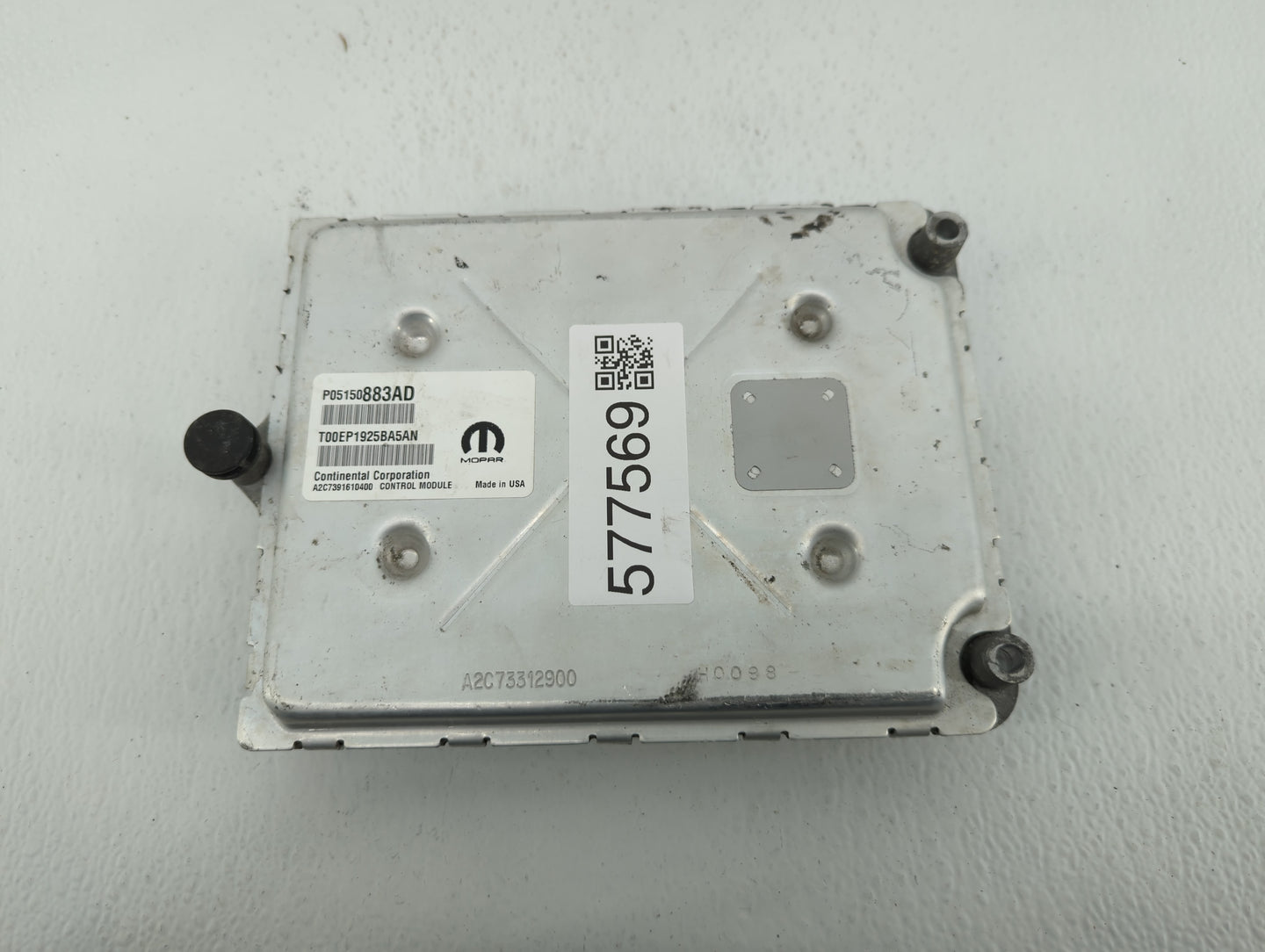 2015 Dodge Challenger PCM Engine Control Computer ECU ECM PCU OEM P/N:P0515088AD Fits OEM Used Auto Parts - Oemusedautoparts