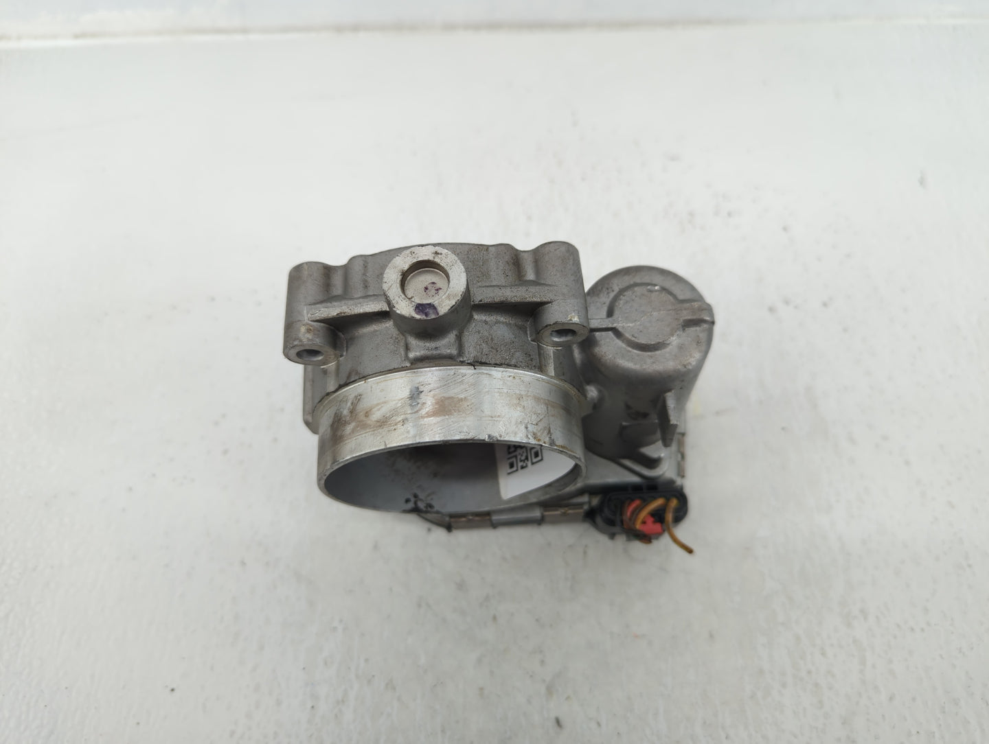 2011-2022 Dodge Challenger Throttle Body Fits Fits 2011 2012 2013 2014 2015 2016 2017 2018 2019 2020 2021 2022 OEM Used Auto