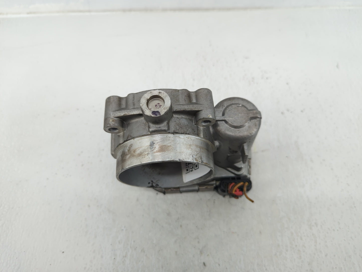2011-2022 Dodge Challenger Throttle Body Fits Fits 2011 2012 2013 2014 2015 2016 2017 2018 2019 2020 2021 2022 OEM Used Auto