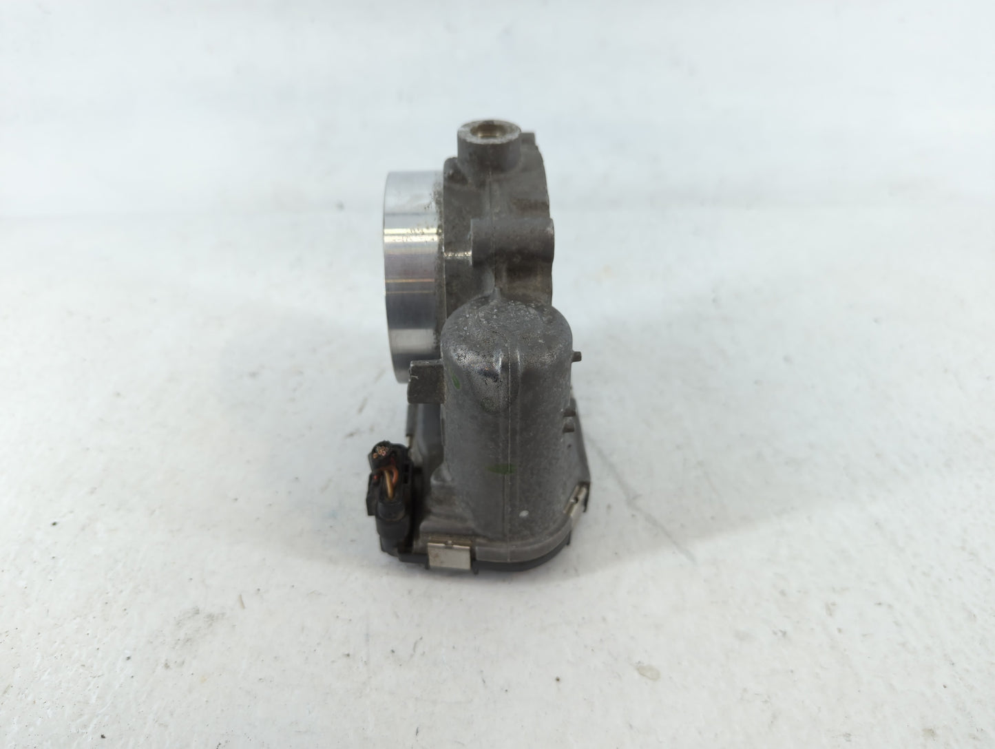 2011-2022 Dodge Challenger Throttle Body P/N:0 280 750 570 05184349AC Fits OEM Used Auto Parts - Oemusedautoparts1.com