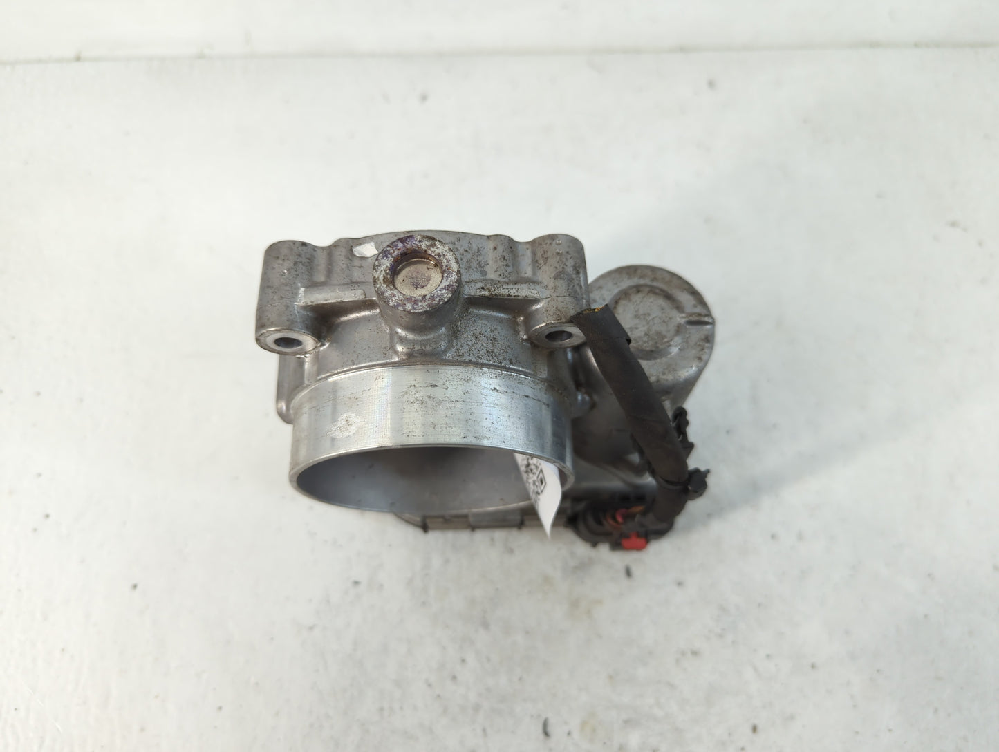 2011-2022 Dodge Challenger Throttle Body P/N:0 280 750 570 05184349AC Fits OEM Used Auto Parts - Oemusedautoparts1.com