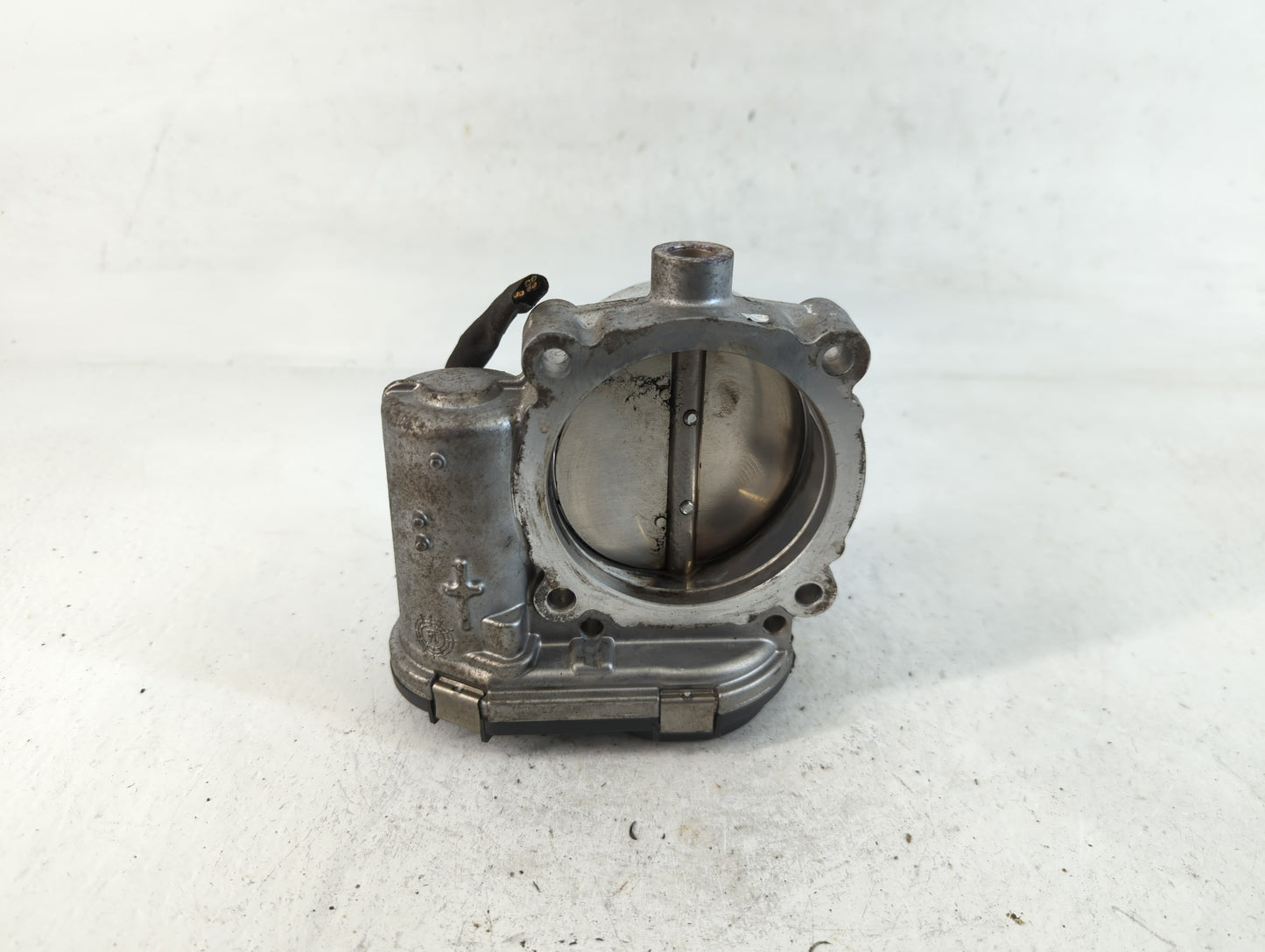 2011-2022 Dodge Challenger Throttle Body P/N:0 280 750 570 05184349AC Fits OEM Used Auto Parts - Oemusedautoparts1.com