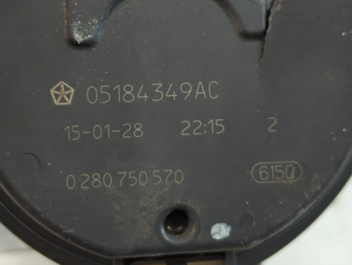 2011-2022 Dodge Challenger Throttle Body P/N:0 280 750 570 05184349AC Fits OEM Used Auto Parts - Oemusedautoparts1.com