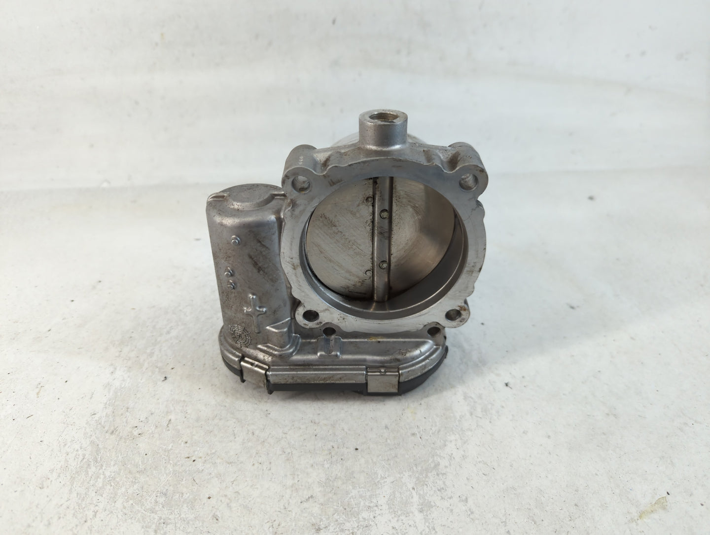 2011-2022 Dodge Challenger Throttle Body P/N:0 280 750 570 05184349AC Fits OEM Used Auto Parts - Oemusedautoparts1.com