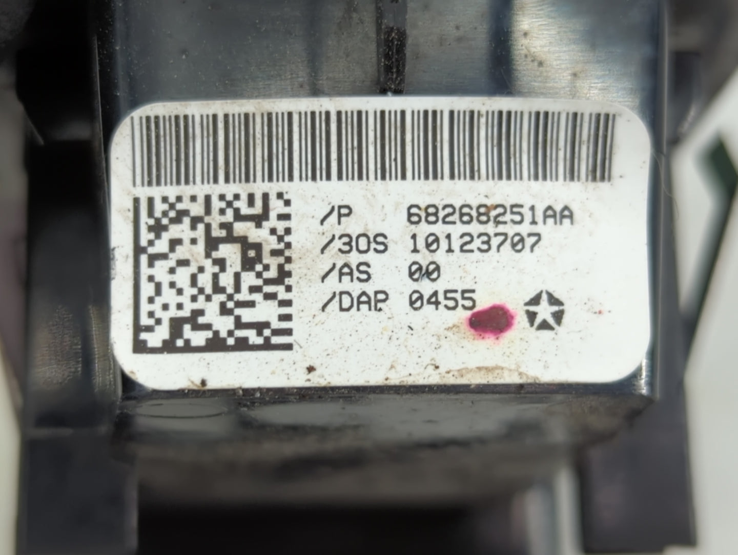 2015-2019 Dodge Charger Master Power Window Switch Replacement Driver Side Left P/N:68268251AA Fits OEM Used Auto Parts - Oe