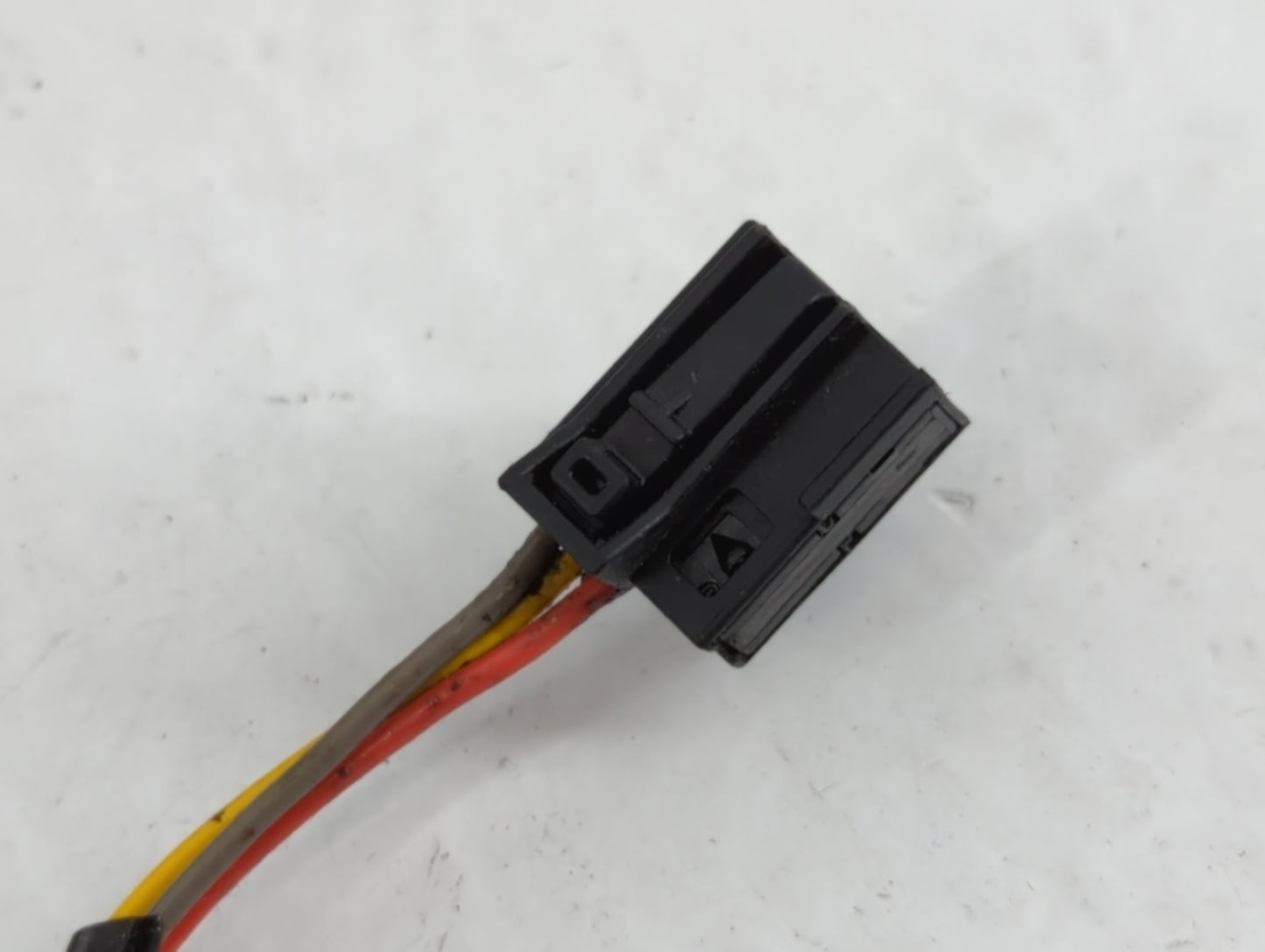 2015-2020 Dodge Charger Passenger Side View Mirror - Right Door Mirror OEM Used - Oemusedautoparts1.com