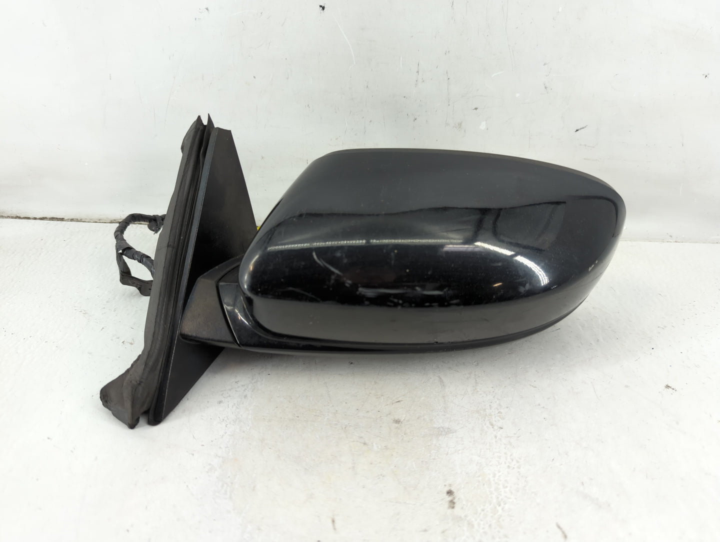 2015-2020 Dodge Charger Driver Side View Mirror - Left Door Mirror OEM Used - Oemusedautoparts1.com