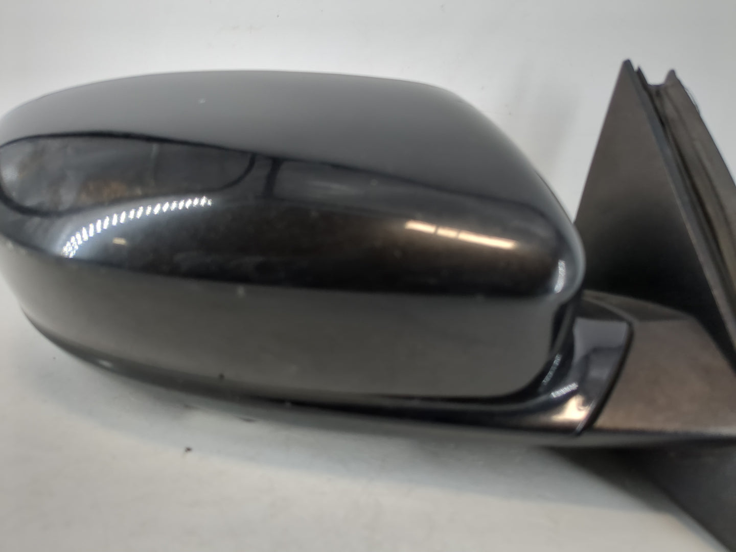 2015-2020 Dodge Charger Passenger Side View Mirror - Right Door Mirror OEM Used - Oemusedautoparts1.com