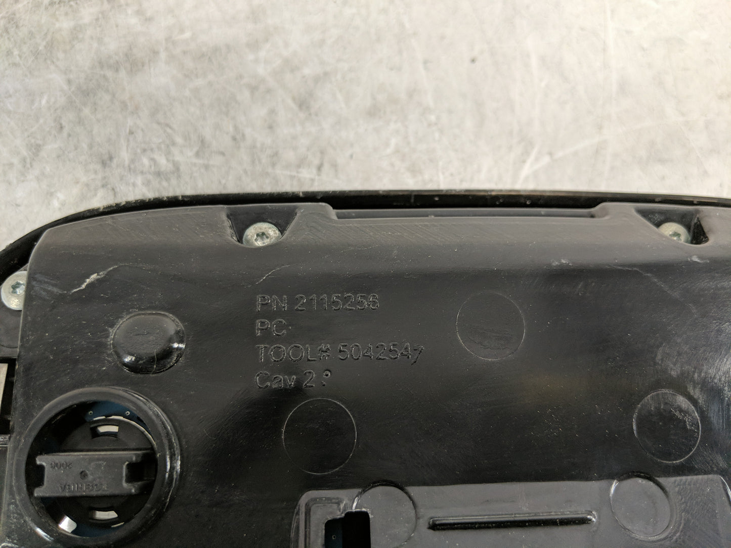 2015 Dodge Charger Overhead Roof Console 1188804 - Oemusedautoparts1.com