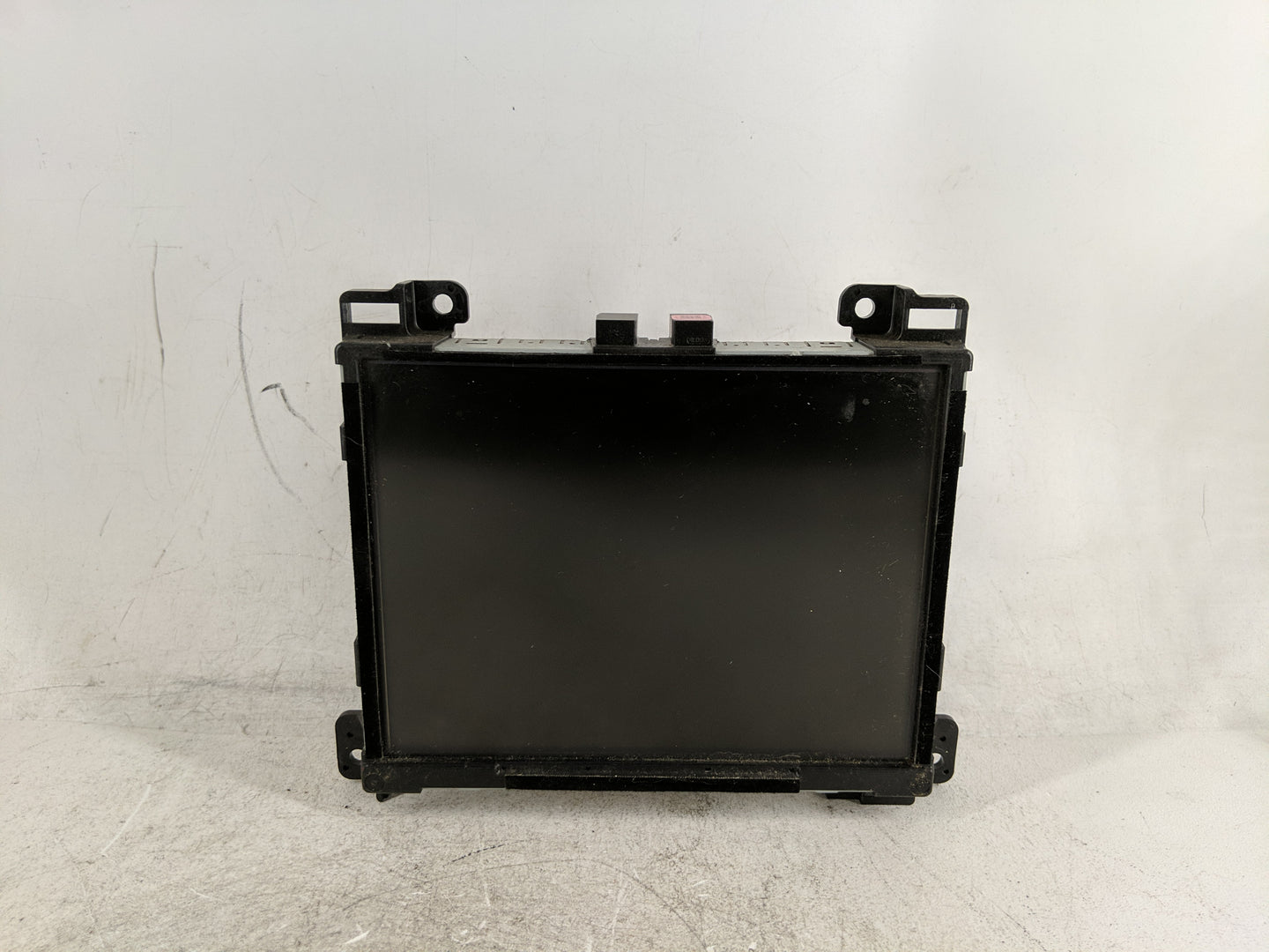 2015 Dodge Charger Radio AM FM Cd Player Receiver Replacement P/N:T00BE168672867 Fits OEM Used Auto Parts - Oemusedautoparts