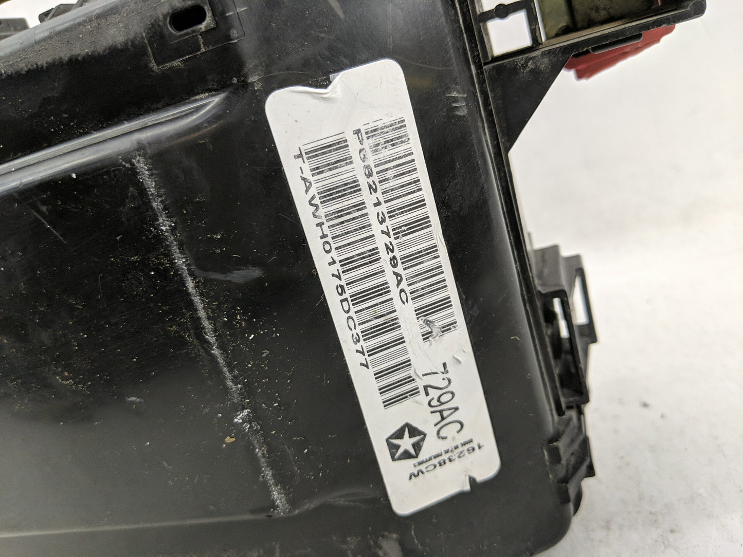 2015-2016 Dodge Charger Fusebox Fuse Box Panel Relay Module P/N:P68213729AC Fits Fits 2015 2016 OEM Used Auto Parts - Oemuse