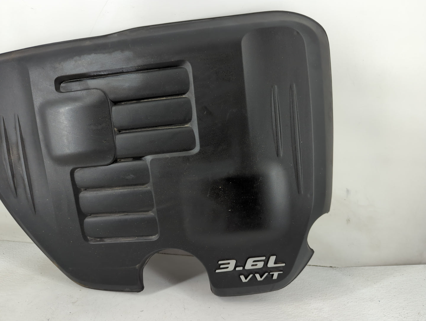 2015 Dodge Charger Engine Cover - Oemusedautoparts1.com