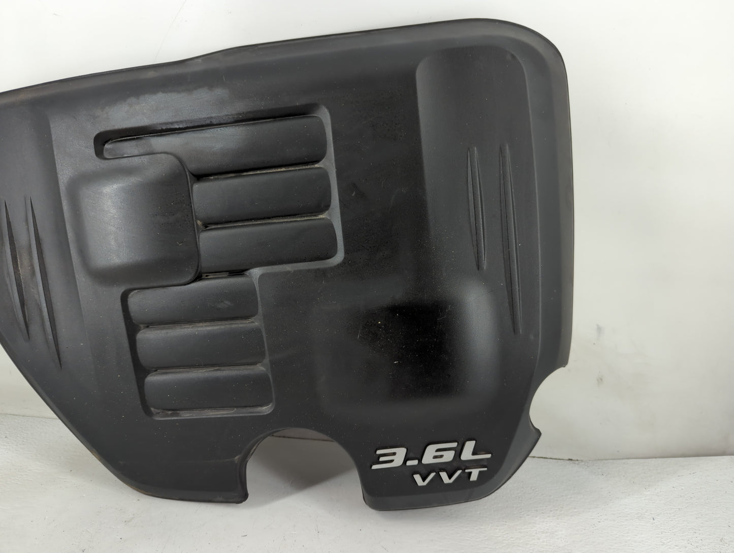 2015 Dodge Charger Engine Cover - Oemusedautoparts1.com