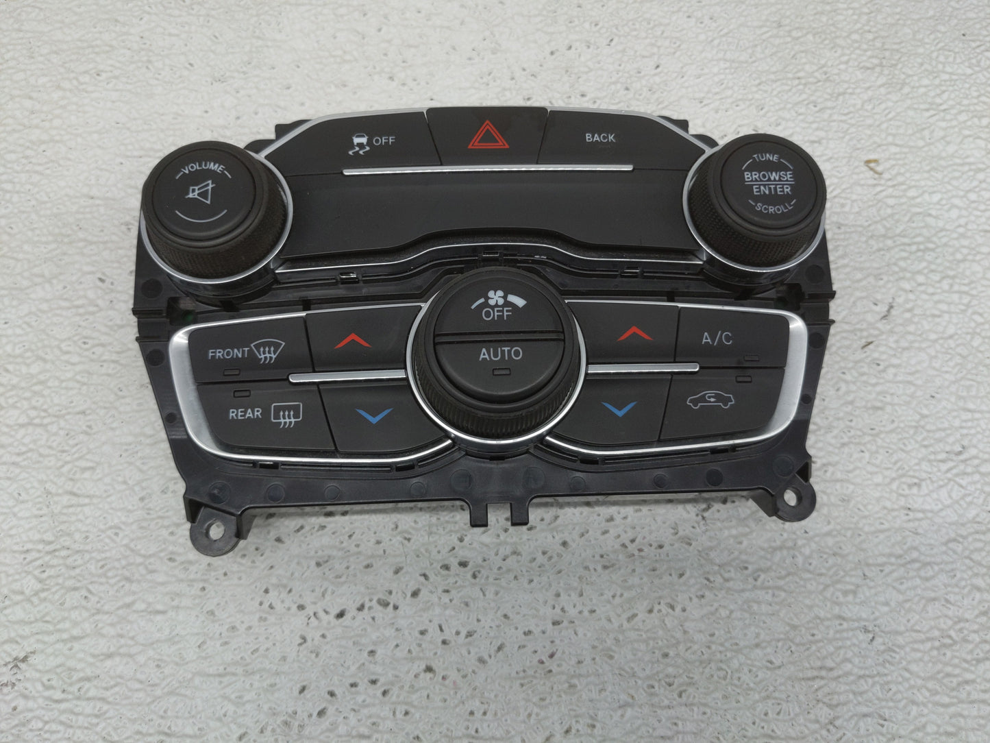 2015-2016 Dodge Charger Radio AM FM Cd Player Receiver Replacement P/N:P56054676AB Fits Fits 2015 2016 OEM Used Auto Parts -