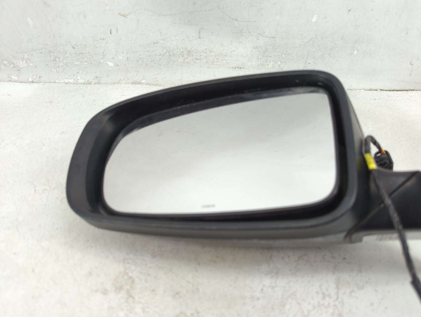 2015-2020 Dodge Charger Driver Side View Mirror - Left Door Mirror OEM Used - Oemusedautoparts1.com