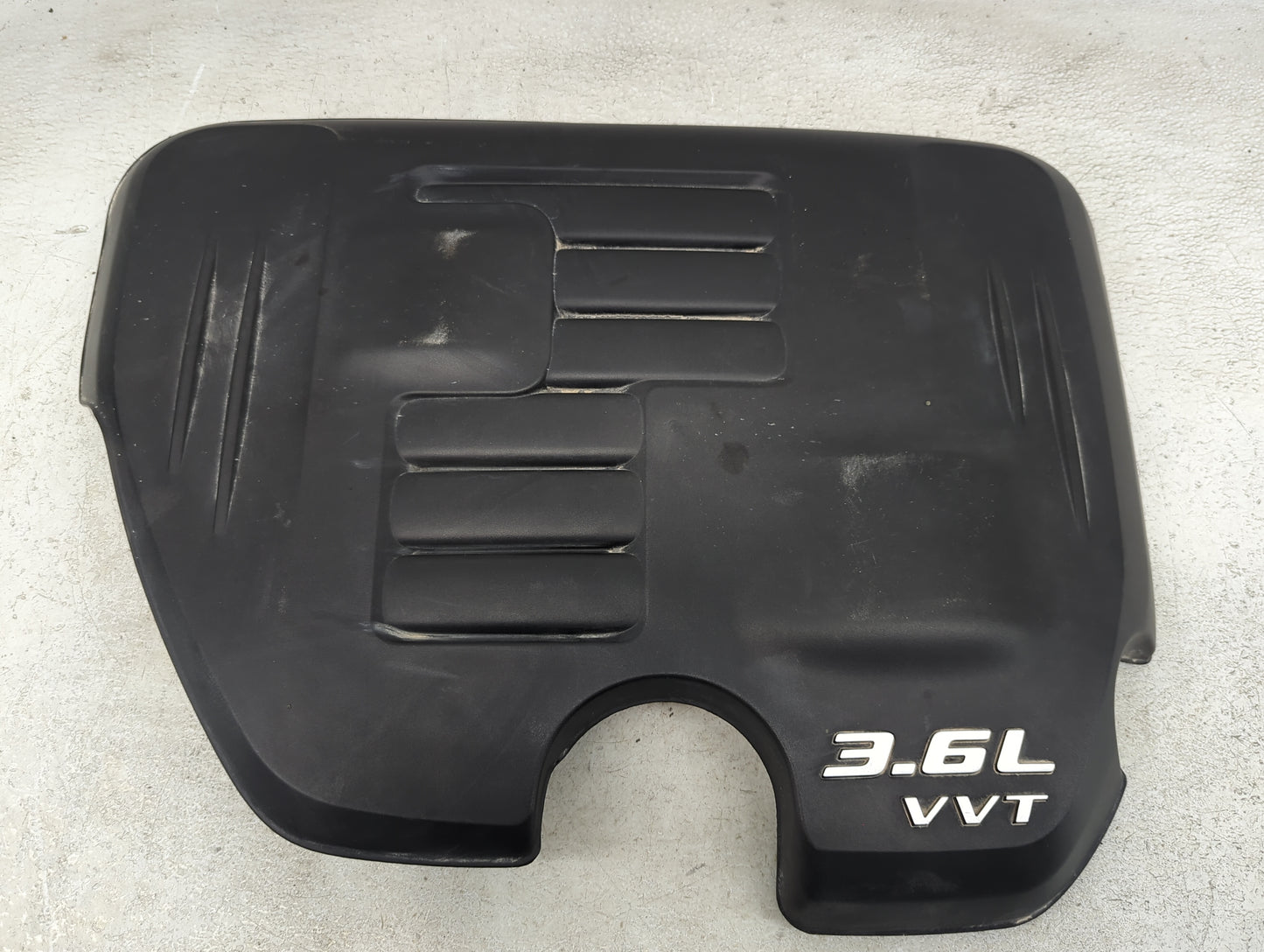 2015 Dodge Charger Engine Cover - Oemusedautoparts1.com