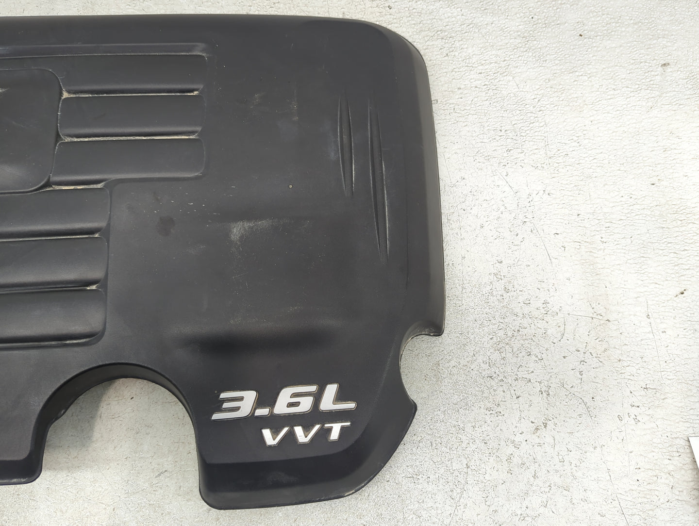 2015 Dodge Charger Engine Cover - Oemusedautoparts1.com
