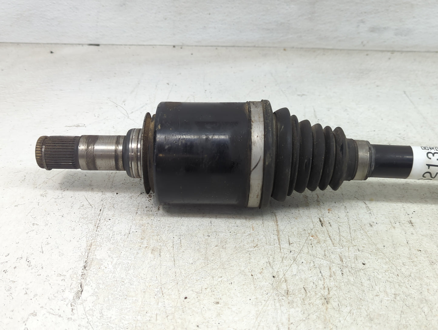 2015-2017 Dodge Charger Axle Shaft Rear Driver Cv C/v - Oemusedautoparts1.com