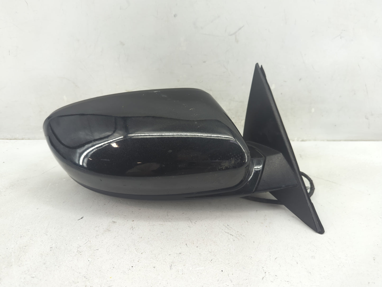2015-2020 Dodge Charger Passenger Side View Mirror - Right Door Mirror OEM Used - Oemusedautoparts1.com