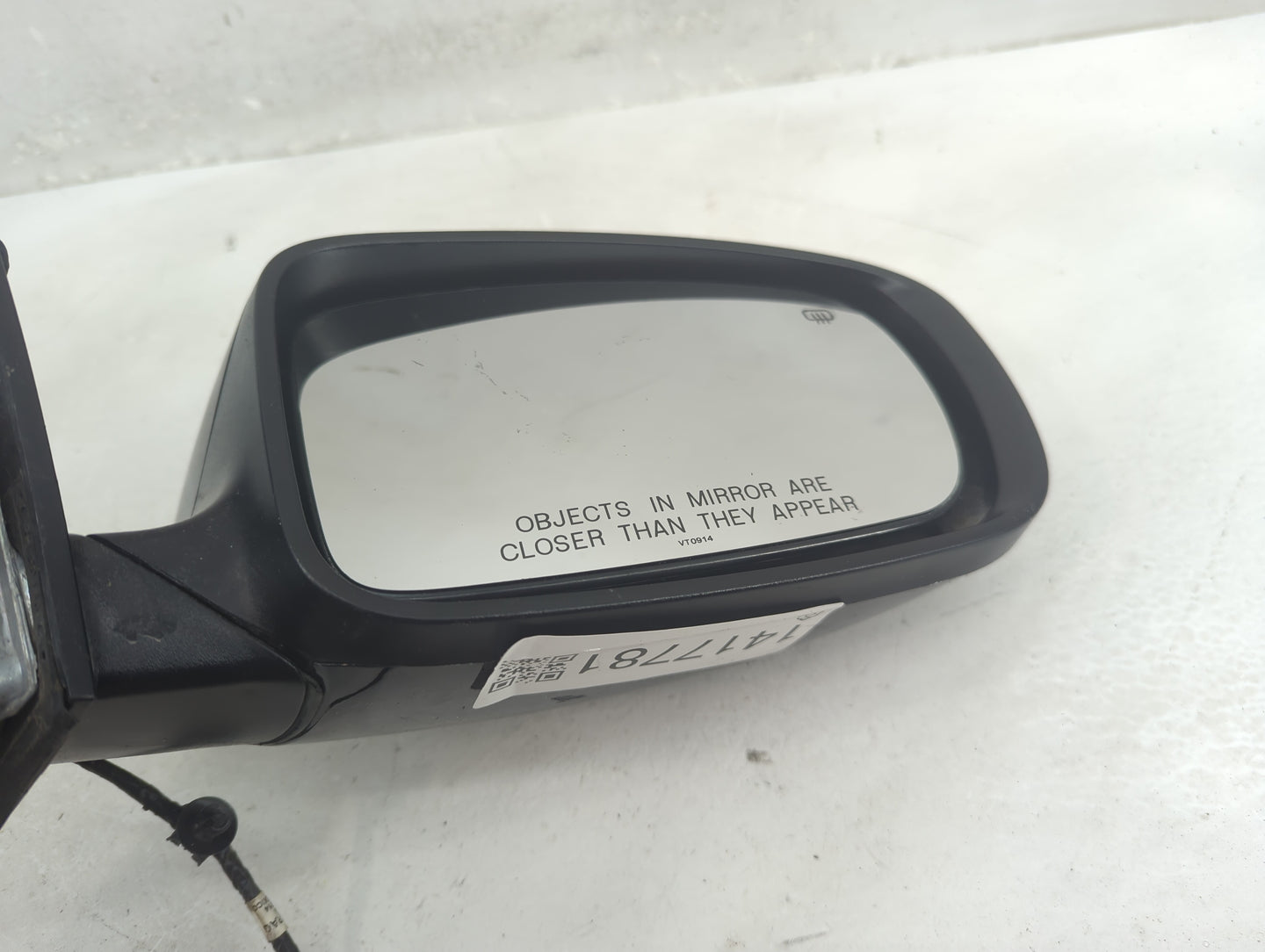 2015-2020 Dodge Charger Passenger Side View Mirror - Right Door Mirror OEM Used - Oemusedautoparts1.com