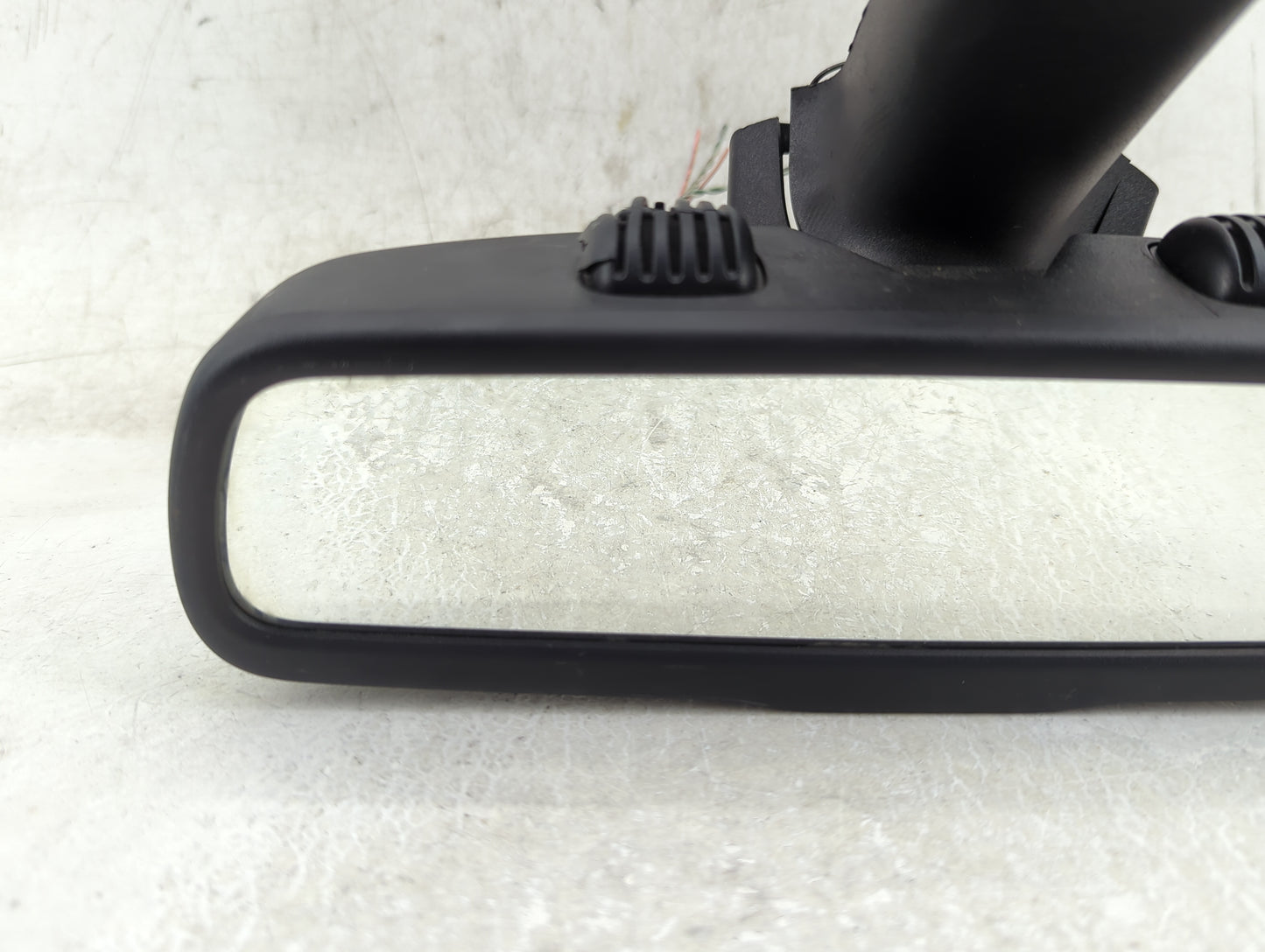 2015-2016 Dodge Charger Interior Rear View Mirror Replacement OEM P/N:A048070 Fits Fits 2015 2016 OEM Used Auto Parts - Oemu