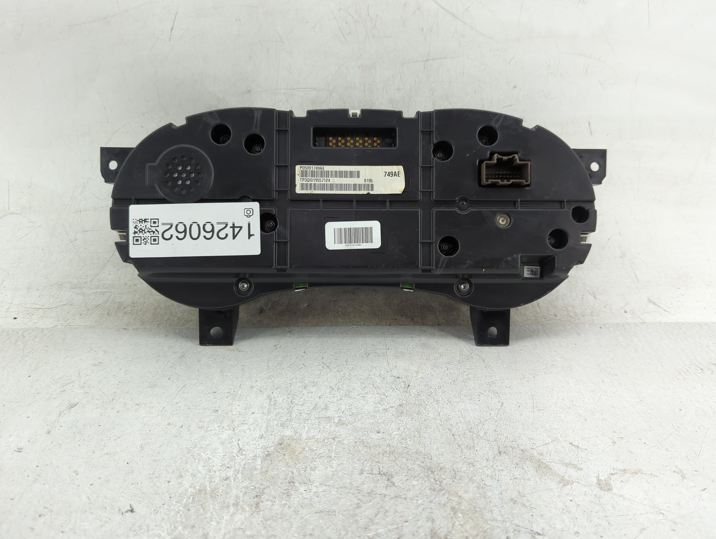 2015 Dodge Charger Instrument Cluster Speedometer Gauges P/N:P05091749AE Fits OEM Used Auto Parts - Oemusedautoparts1.com
