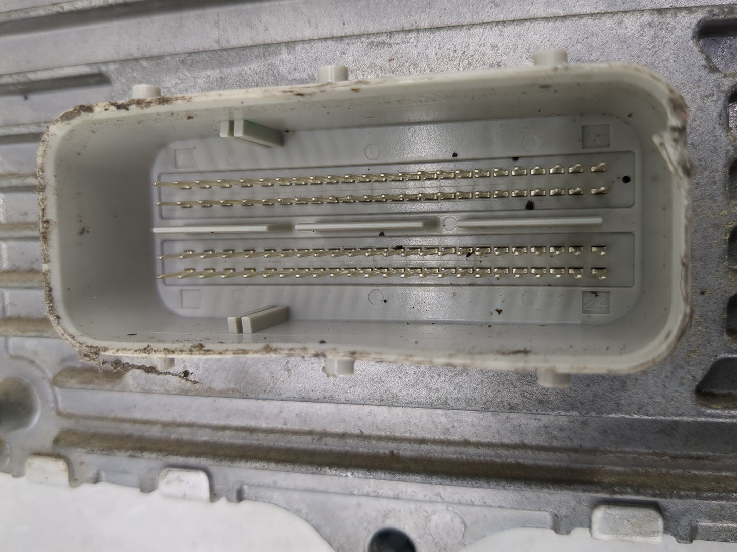 2015 Dodge Charger PCM Engine Control Computer ECU ECM PCU OEM P/N:P05150883AD Fits OEM Used Auto Parts - Oemusedautoparts1.