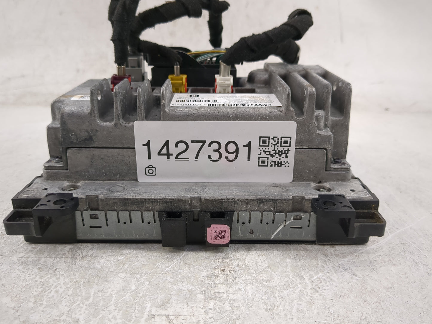 2015 Dodge Charger Radio AM FM Cd Player Receiver Replacement P/N:68206388AG Fits OEM Used Auto Parts - Oemusedautoparts1.co