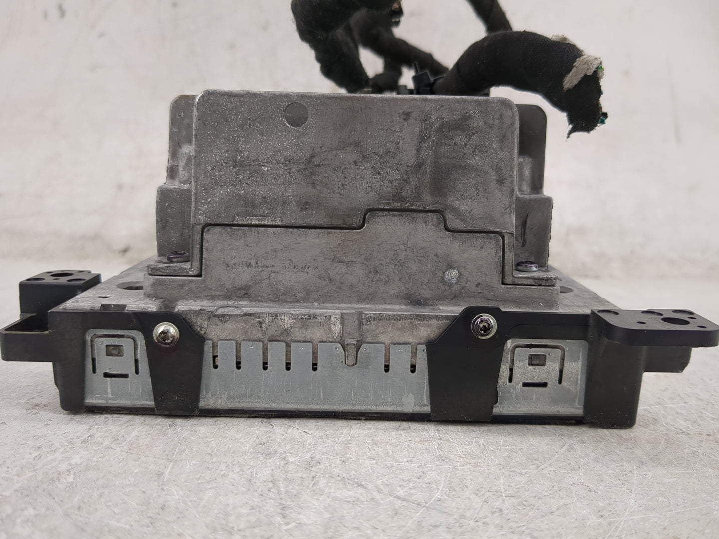 2015 Dodge Charger Radio AM FM Cd Player Receiver Replacement P/N:68206388AG Fits OEM Used Auto Parts - Oemusedautoparts1.co