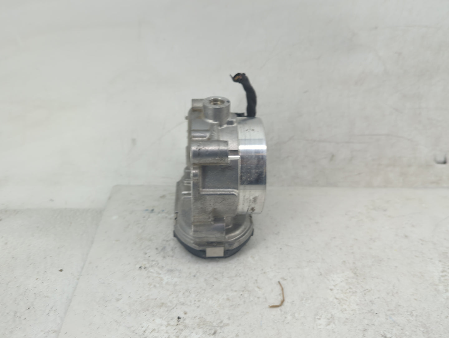 2011-2022 Dodge Charger Throttle Body P/N:0 280 750 570 05184349AC Fits OEM Used Auto Parts - Oemusedautoparts1.com