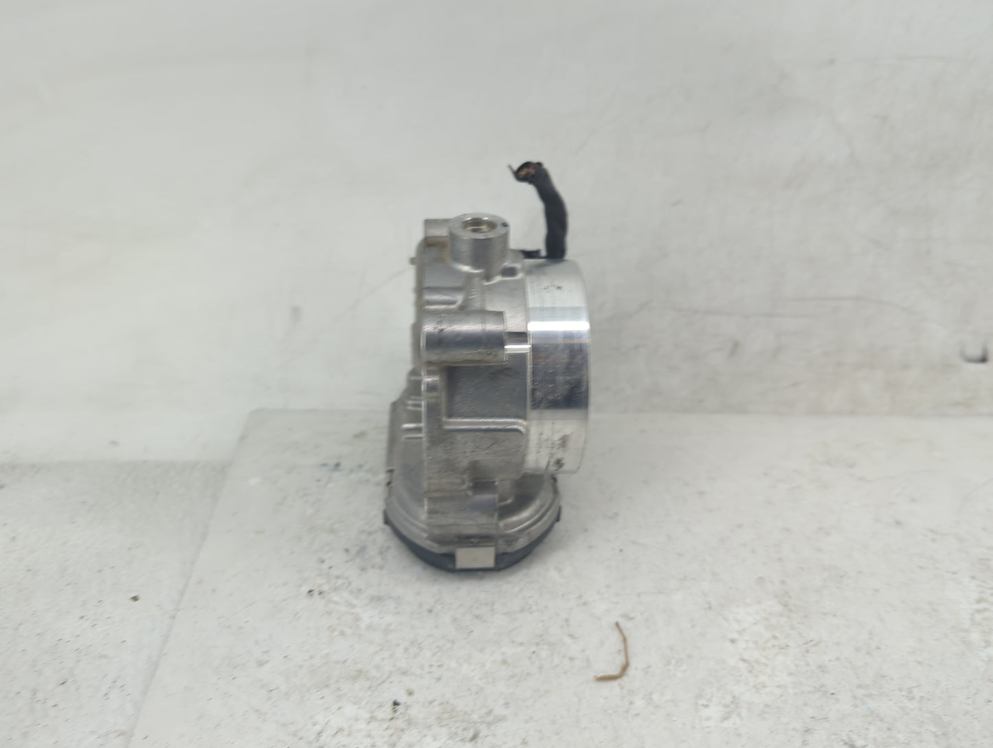 2011-2022 Dodge Charger Throttle Body P/N:0 280 750 570 05184349AC Fits OEM Used Auto Parts - Oemusedautoparts1.com