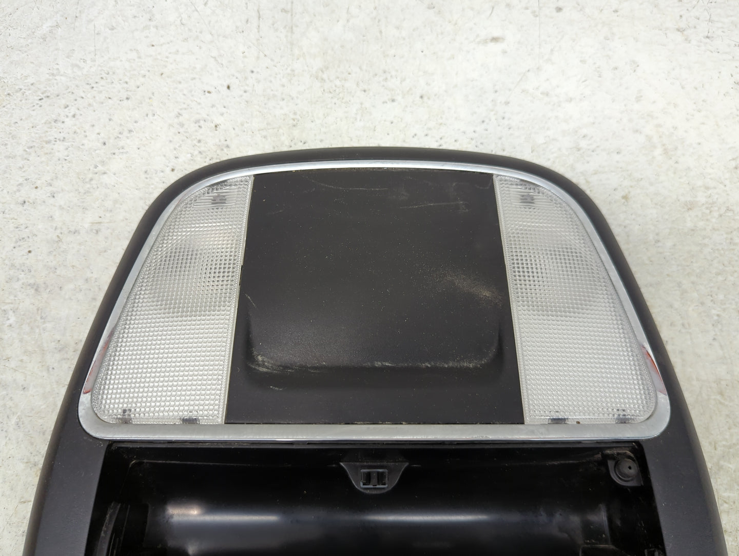 2015 Dodge Charger Overhead Roof Console - Oemusedautoparts1.com