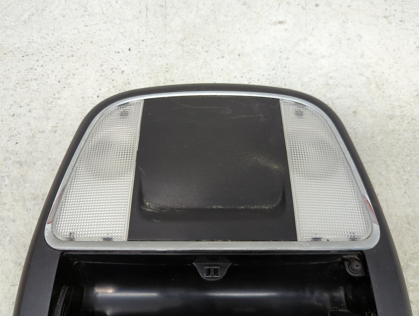 2015 Dodge Charger Overhead Roof Console - Oemusedautoparts1.com