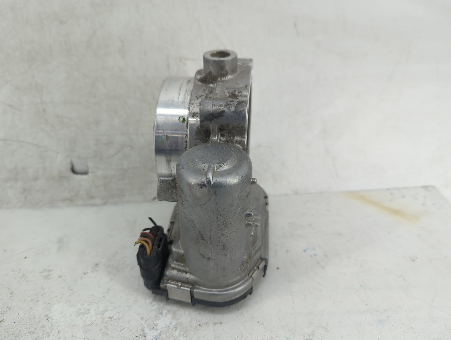 2013-2022 Dodge Charger Throttle Body P/N:05184349AC Fits Fits 2012 2013 2014 2015 2016 2017 2018 2019 2020 2021 2022 OEM Us