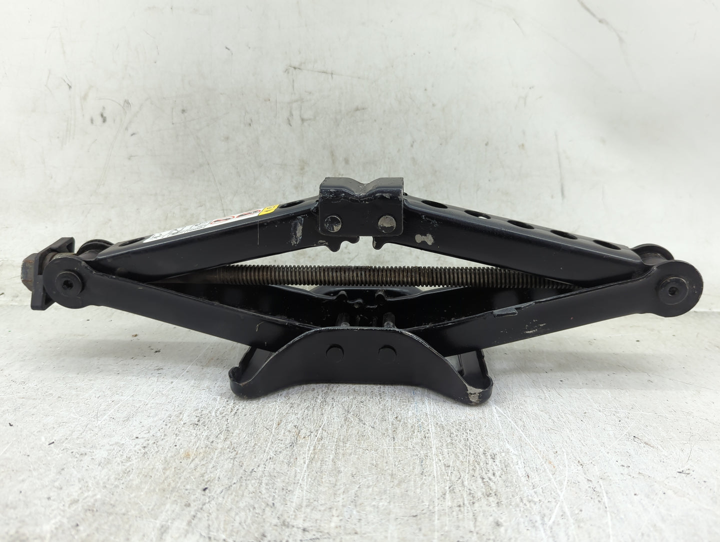 2015 Dodge Charger Spare Scissor Car Jack - Oemusedautoparts1.com