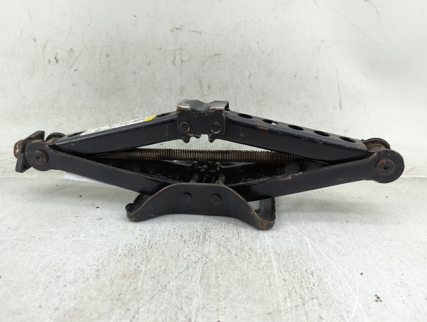 2015 Dodge Charger Spare Scissor Car Jack 1431787 - Oemusedautoparts1.com