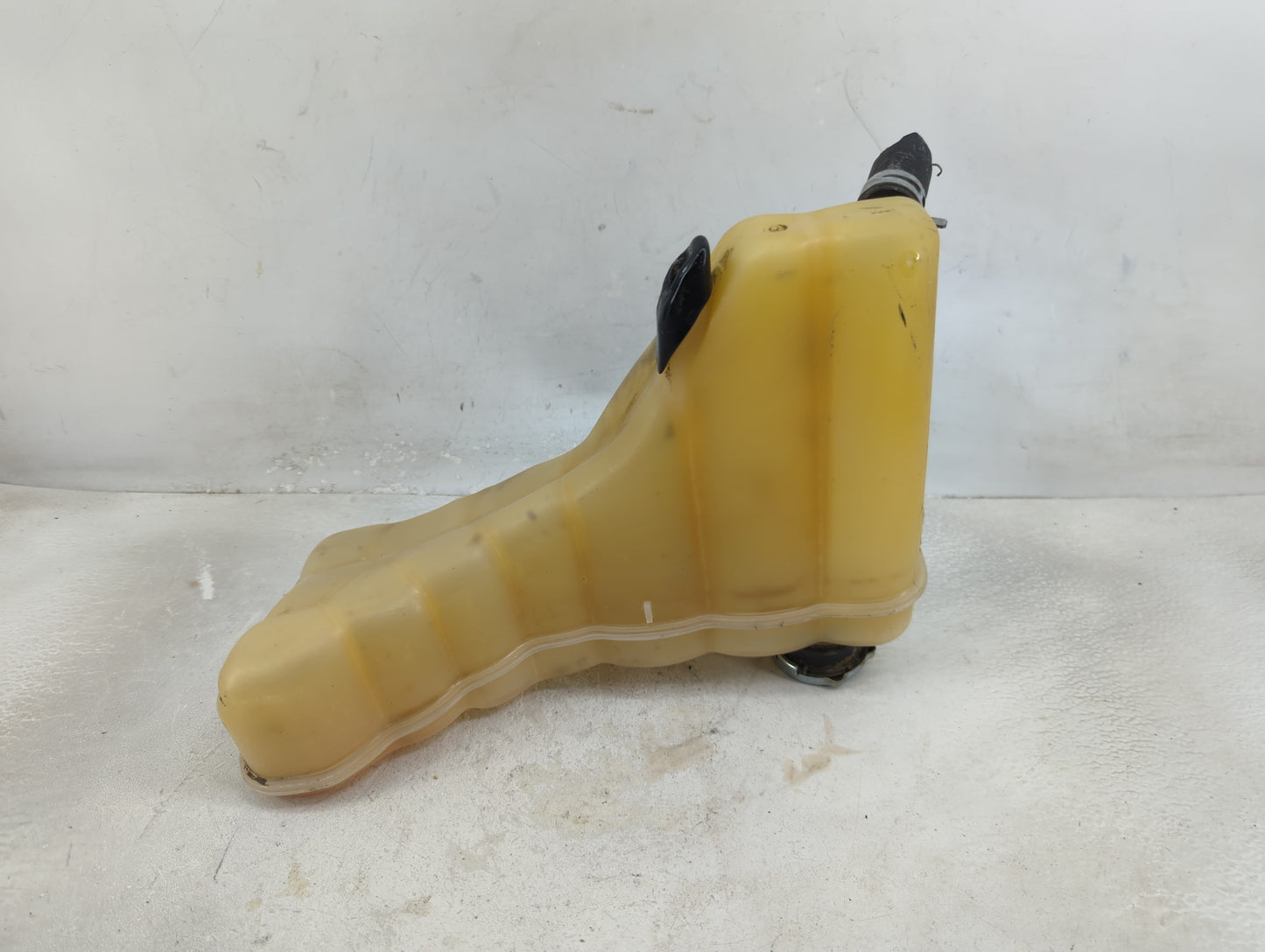 2011-2022 Dodge Charger Radiator Coolant Overflow Expansion Tank Bottle 1433405 - Oemusedautoparts1.com