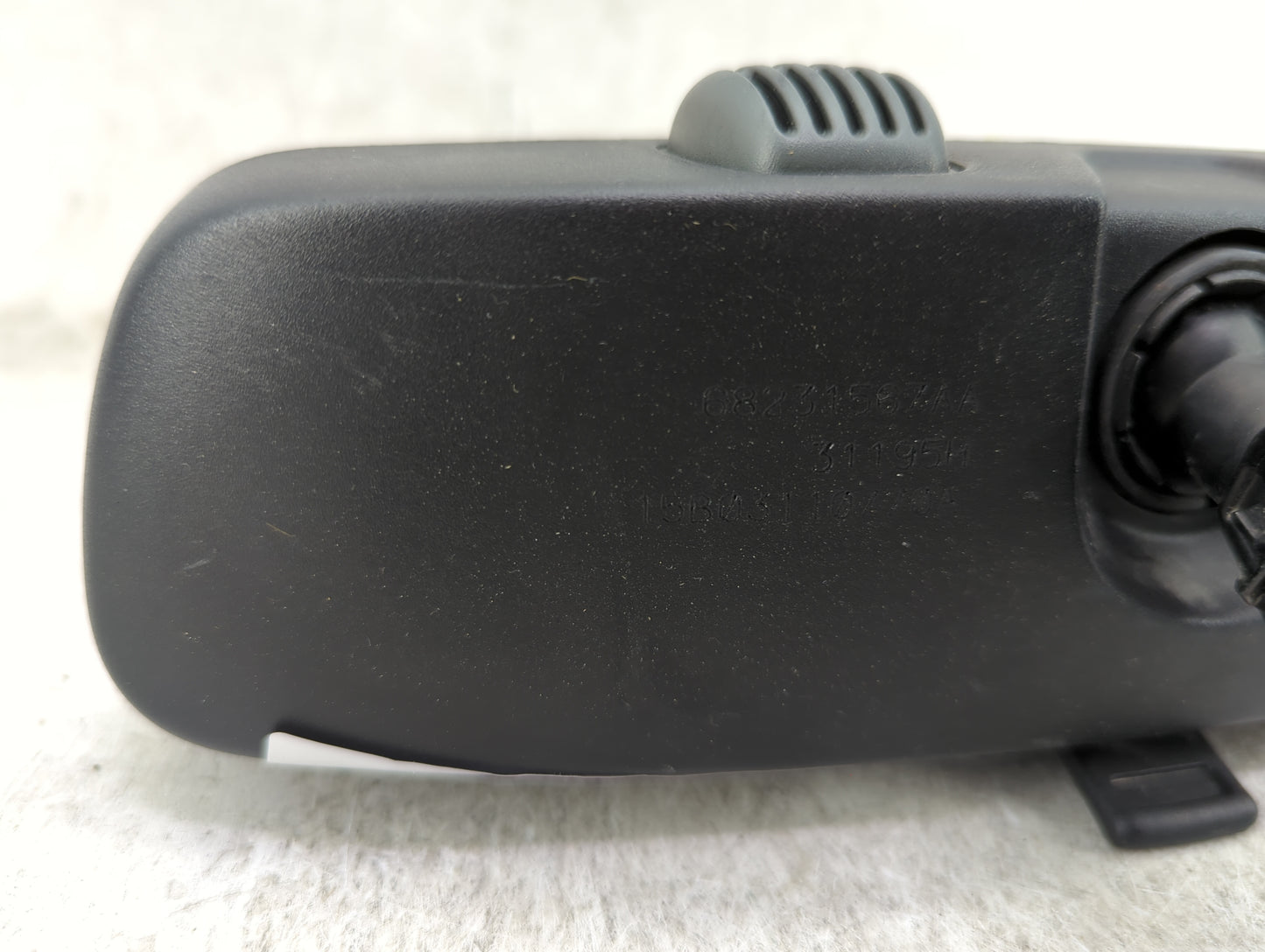 2015-2016 Dodge Charger Interior Rear View Mirror Replacement OEM P/N:31195P E11028018, A048070 Fits Fits 2015 2016 OEM Used