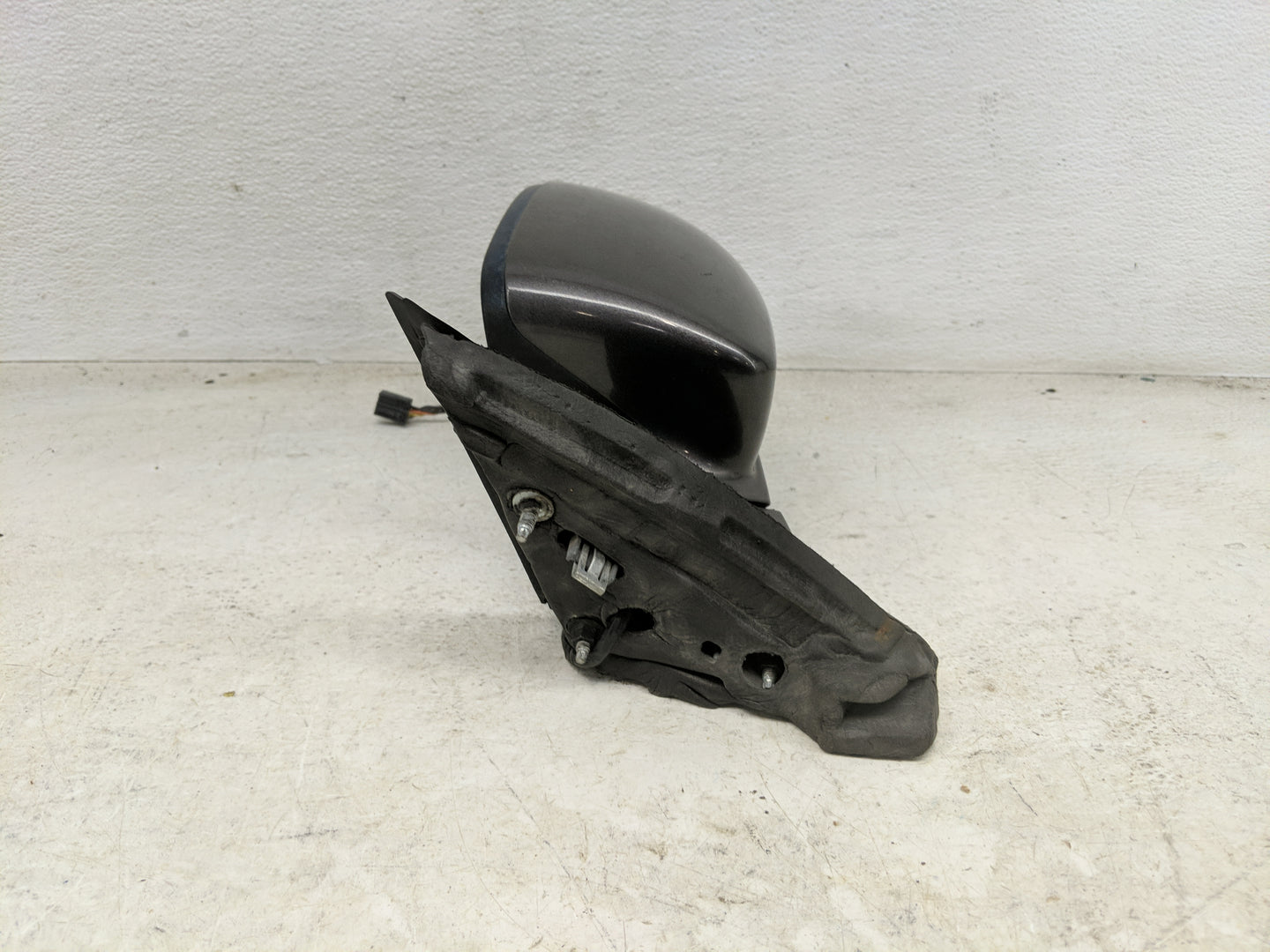 2015-2020 Dodge Charger Driver Side View Mirror - Left Door Mirror OEM Used - Oemusedautoparts1.com