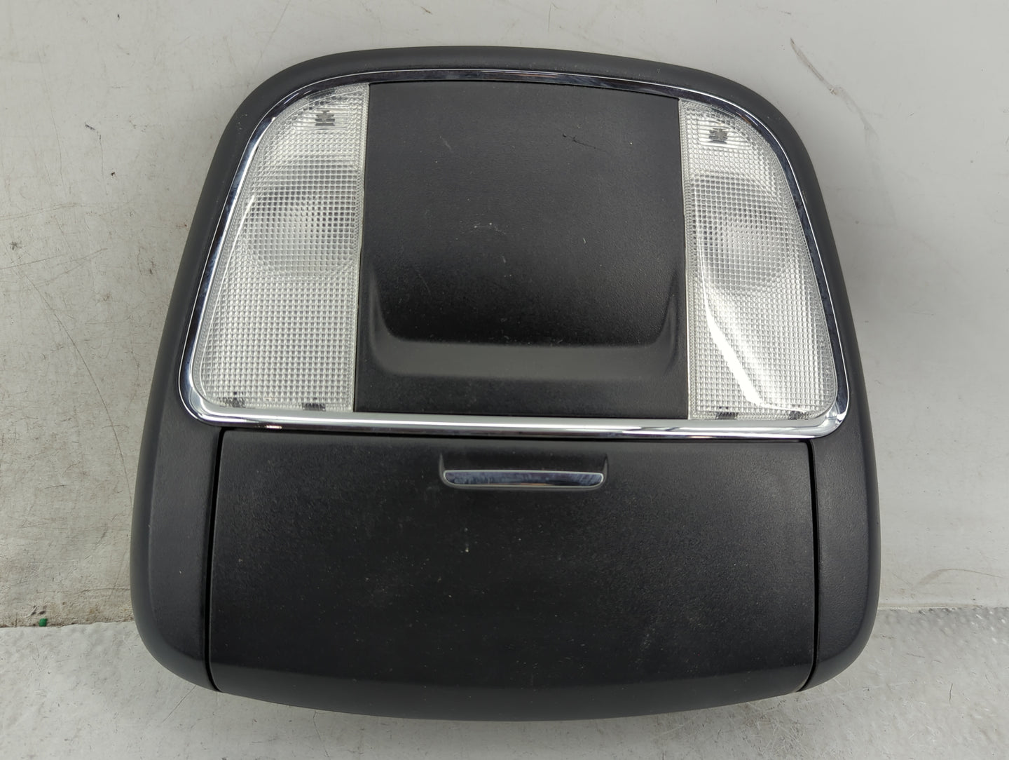 2015 Dodge Charger Overhead Roof Console 1437901 - Oemusedautoparts1.com