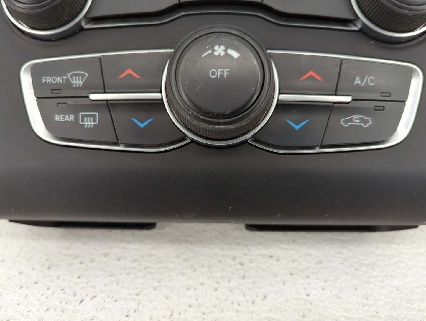 2015-2016 Dodge Charger Climate Control Module Temperature AC/Heater Replacement Fits Fits 2015 2016 OEM Used Auto Parts - O
