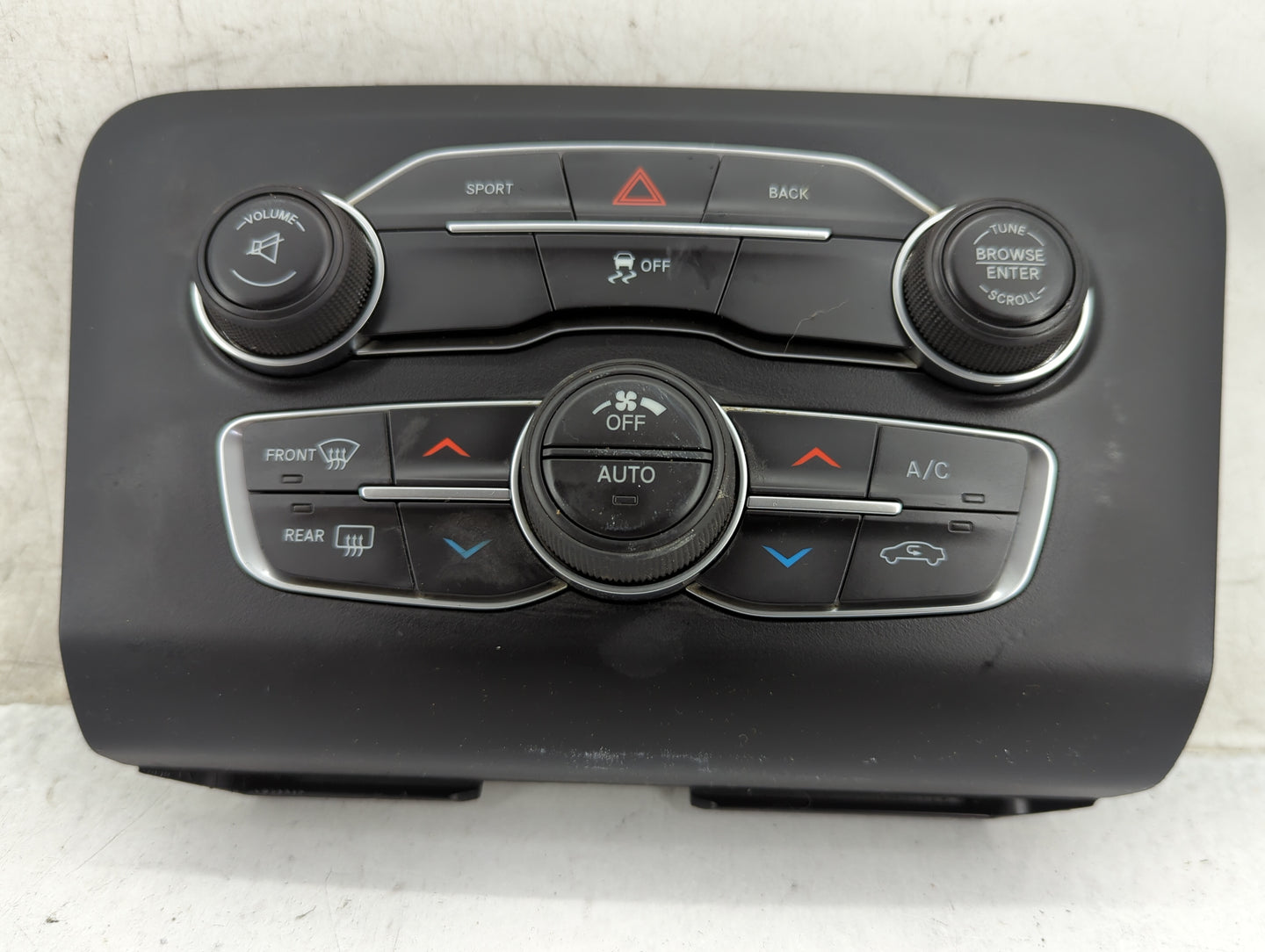 2015 Dodge Charger Climate Control Module Temperature AC/Heater Replacement P/N:P56054678AB 92350297 Fits OEM Used Auto Part