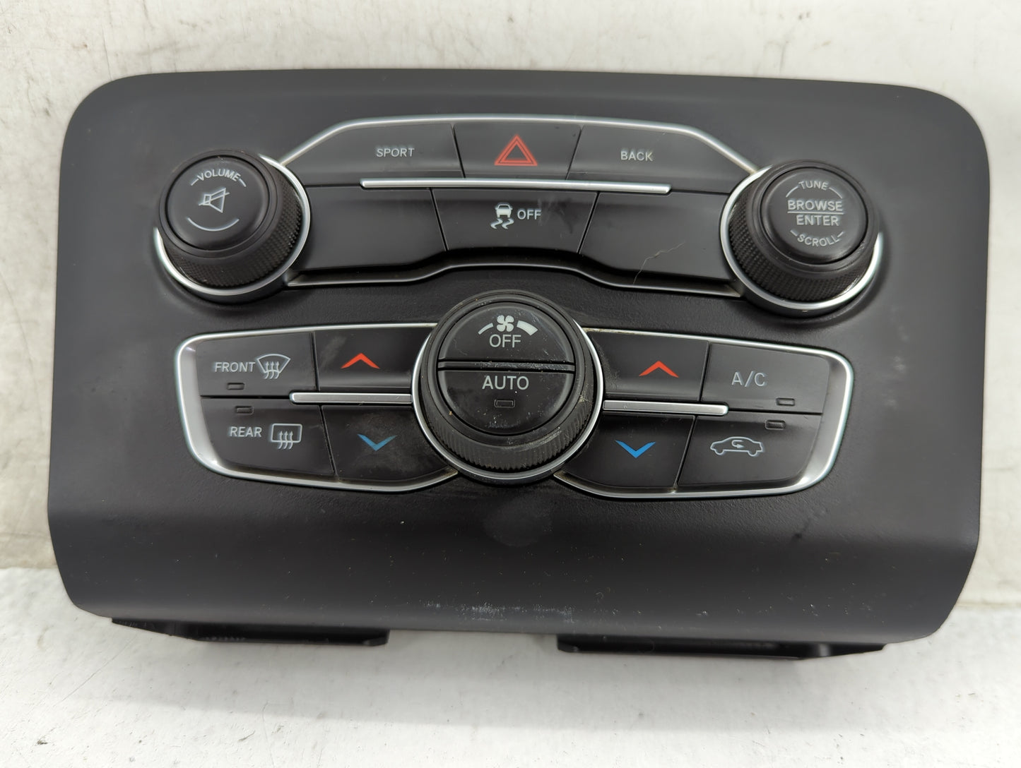 2015 Dodge Charger Climate Control Module Temperature AC/Heater Replacement P/N:P56054678AB 92350297 Fits OEM Used Auto Part