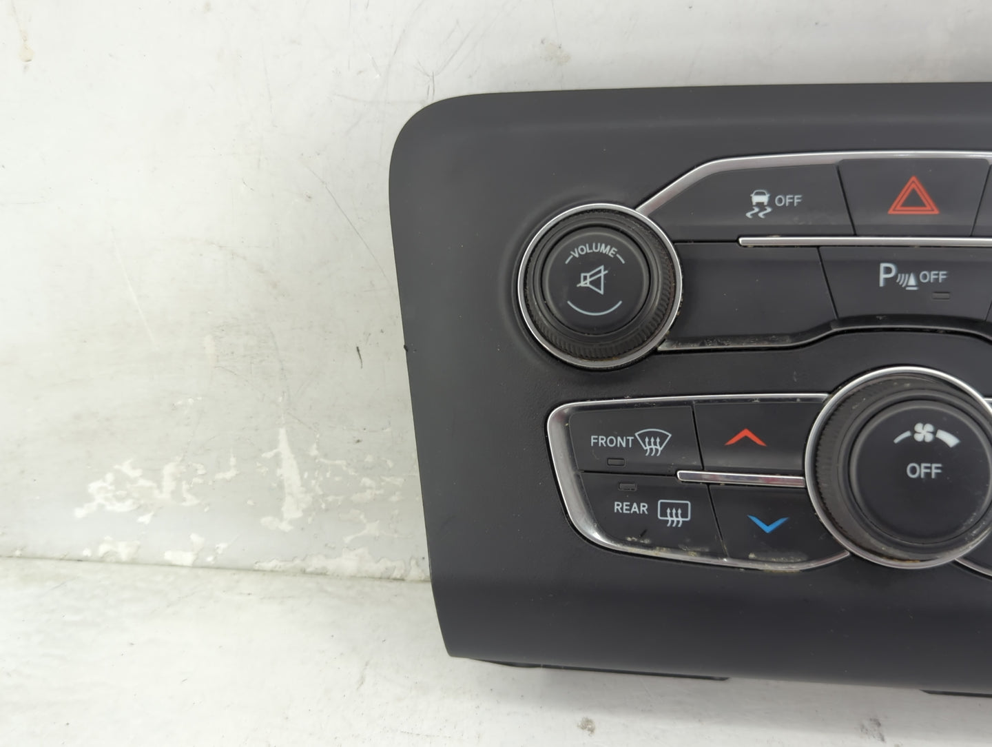 2015-2016 Dodge Charger Climate Control Module Temperature AC/Heater Replacement P/N:P56054674AB 90630125 Fits Fits 2015 201