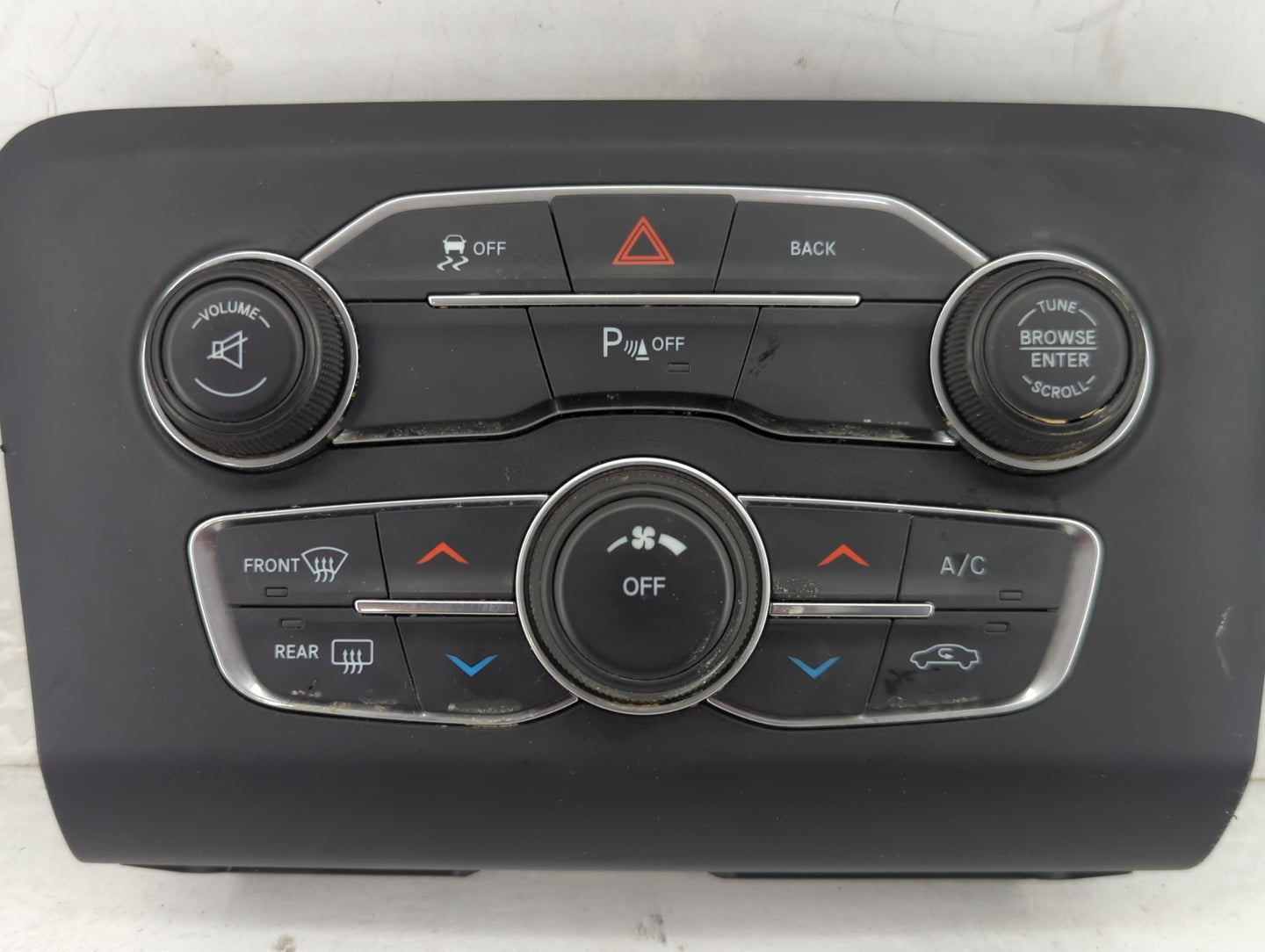 2015-2016 Dodge Charger Climate Control Module Temperature AC/Heater Replacement P/N:P56054674AB 90630125 Fits Fits 2015 201